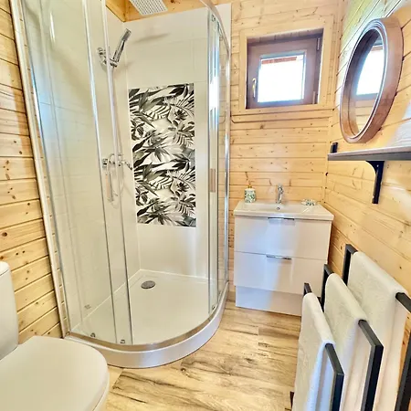 Noce I Dnie - Nad Jeziorem Salet Mazury Vakantiehuis Popowo Saleckie